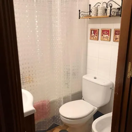 Casa Juanito Pena * 파라우타