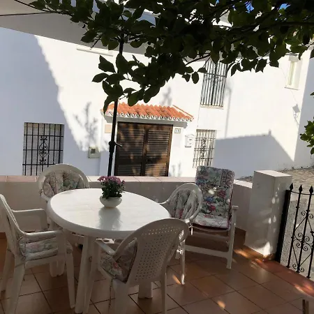 Casa Juanito Pena 파라우타
